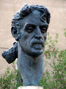 Frank Zappa statue